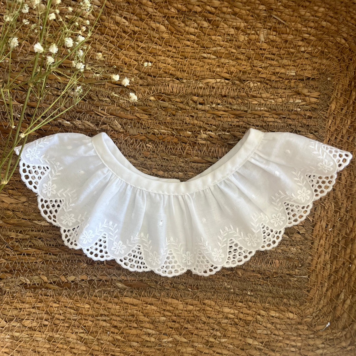 Cuello Aurora